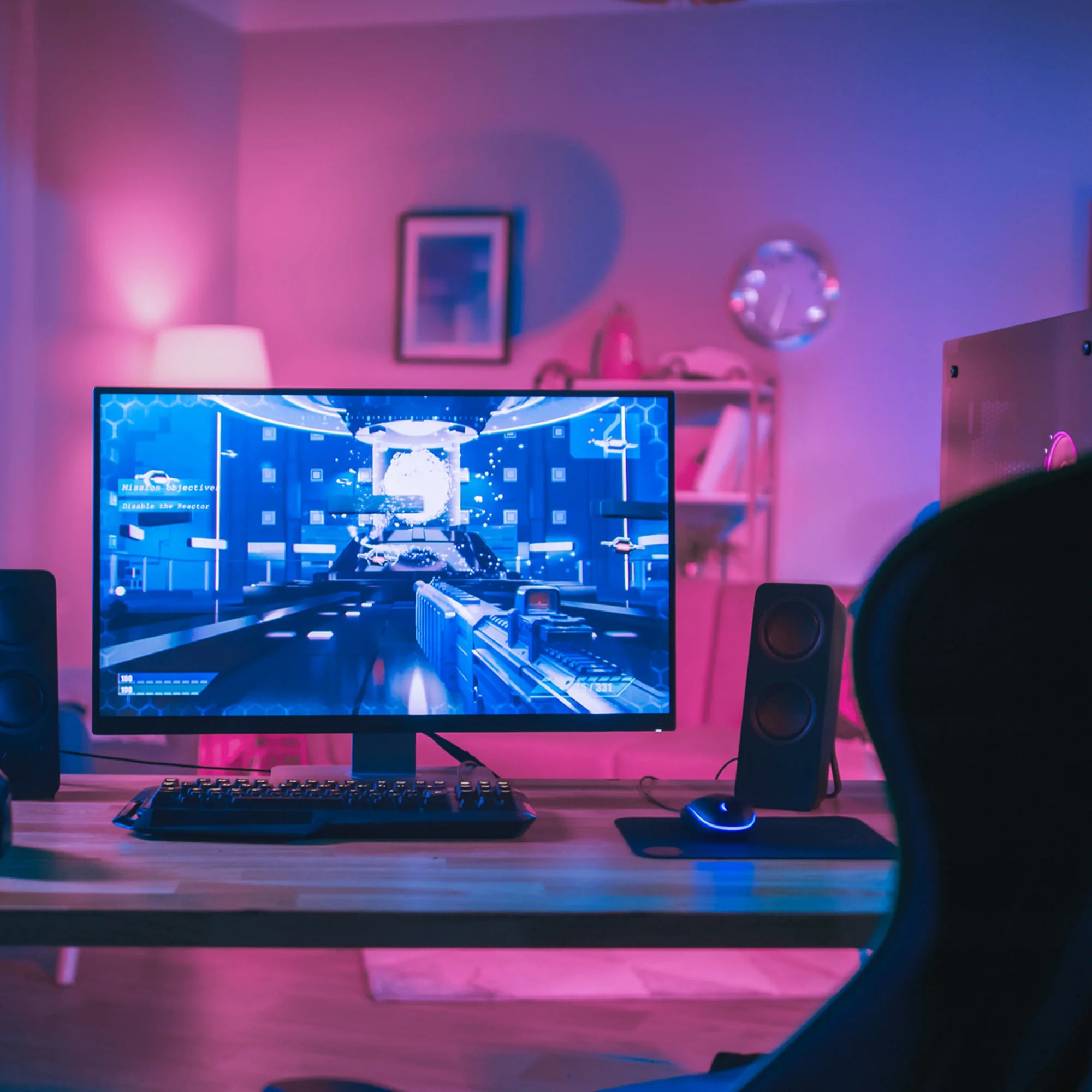 What Makes a Good Gaming Monitor - Deco Brands